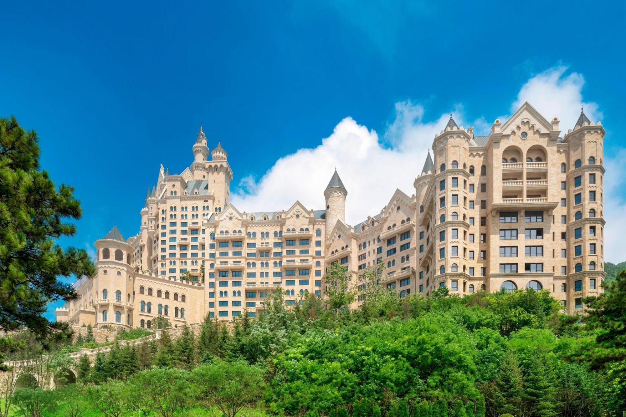 The Castle Hotel, A Luxury Collection Hotel, Dalian Bagian luar foto
