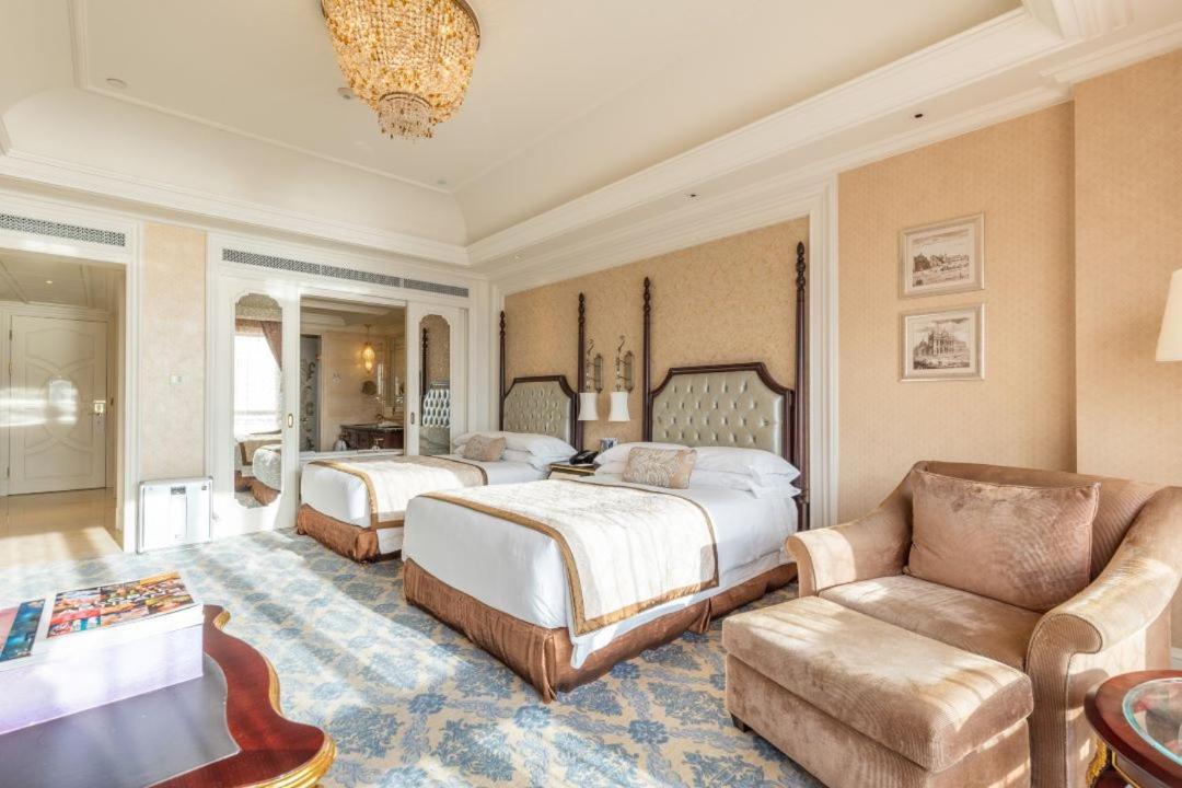 The Castle Hotel, A Luxury Collection Hotel, Dalian Bagian luar foto